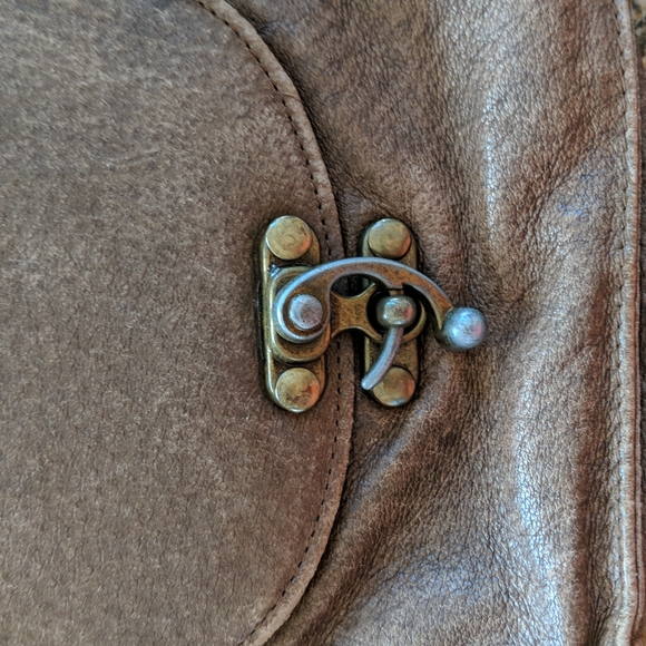 Vintage Leather Crossbody Purse.      #126 - Picture 12 of 12